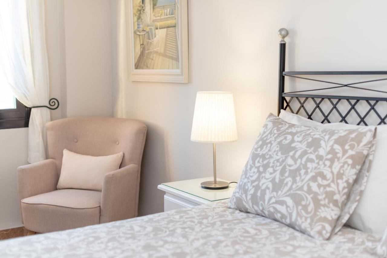 Fee4me: First Line Luxury Appartamento