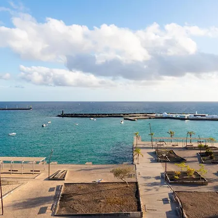 Fee4Me: First Line Luxury Apartment Arrecife  Buitenkant foto