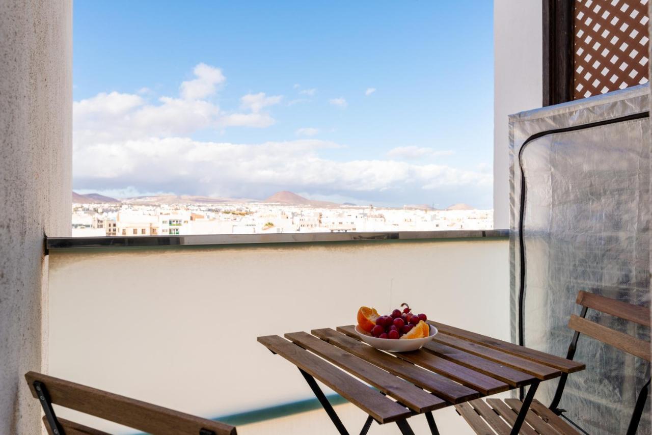 Fee4me: First Line Luxury Appartement Arrecife (Lanzarote)